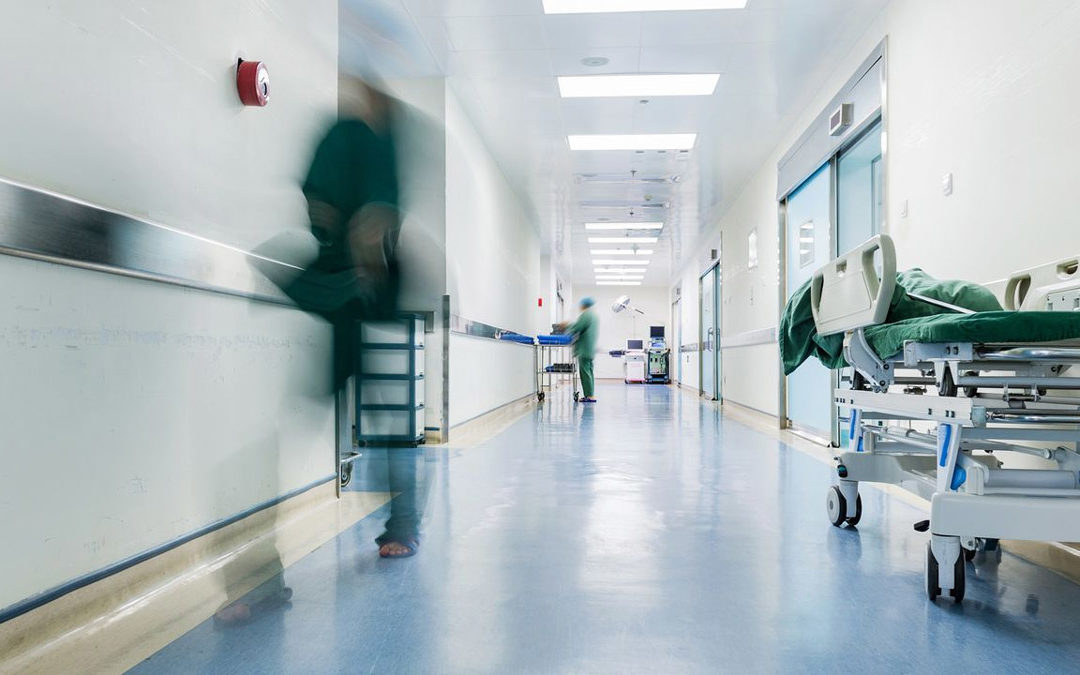 Hôpitaux : plus de moyens et d’effectifs